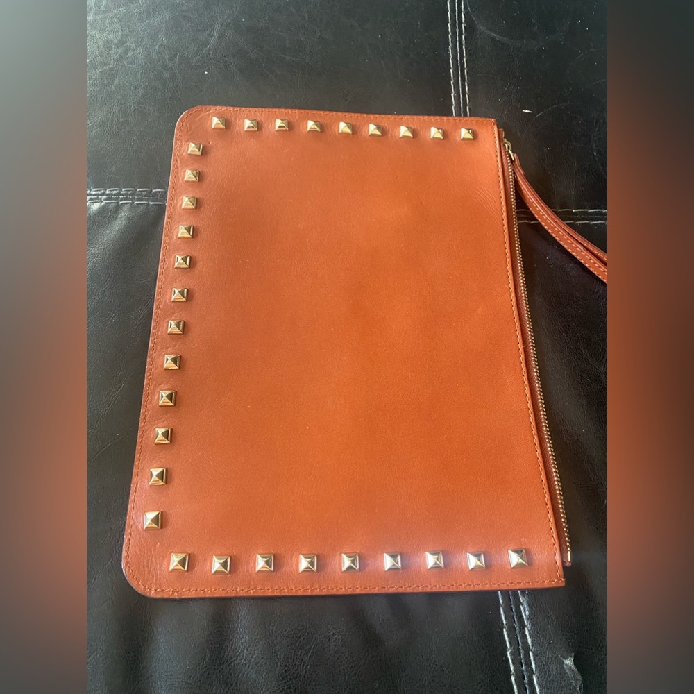 Rebecca Minkoff stud leather Lisa Pouch w/ gold hardware & tonal suede inside. - Picture 3 of 7